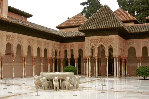 Turismo naturaleza y caza. Alhambra de Granada